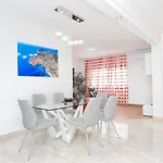17669a Daire Solin